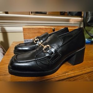 H & M Loafers NWT size 10
